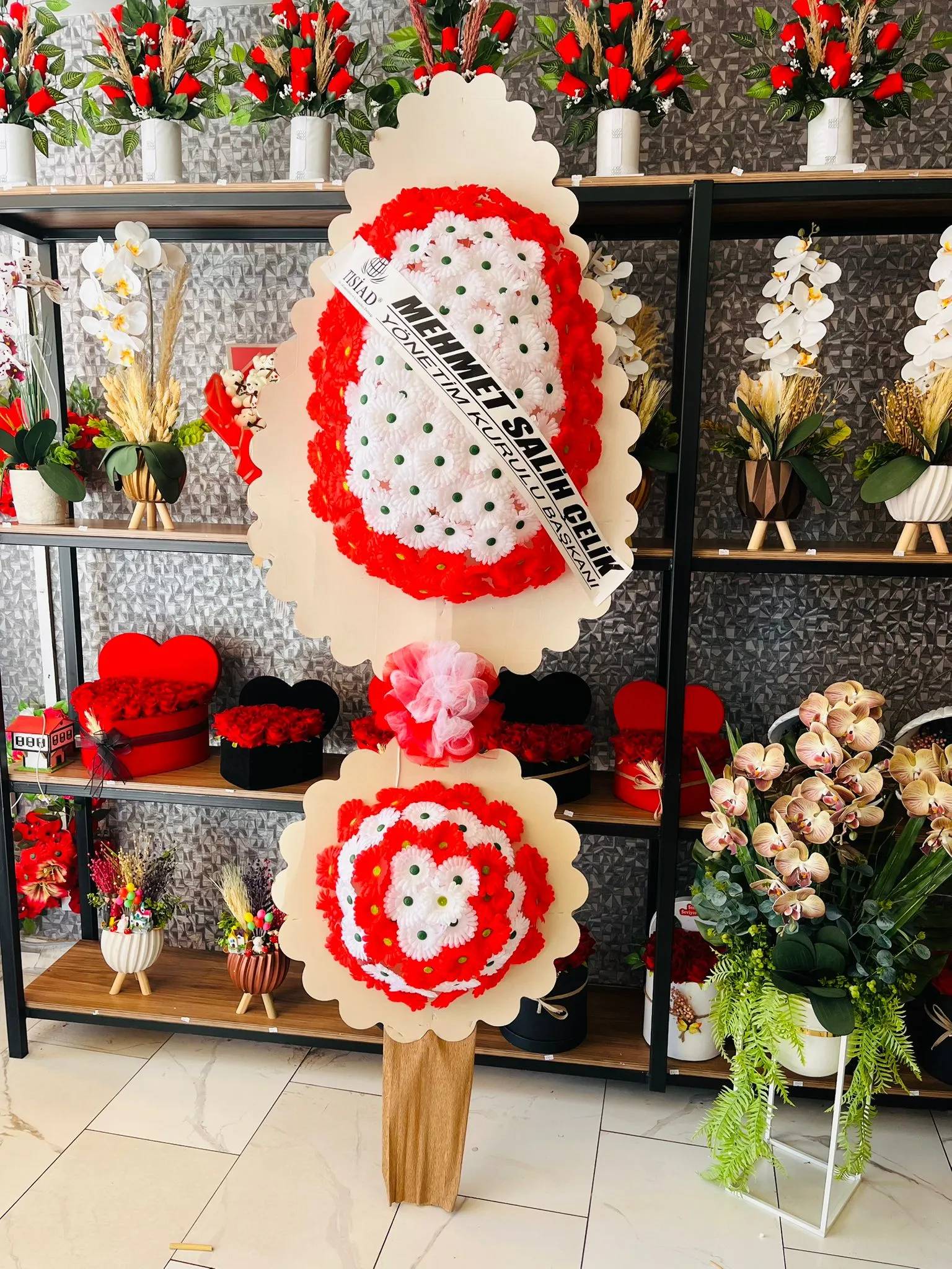 YAPAY GERBERA İKİ KATLI ÇELENK 9